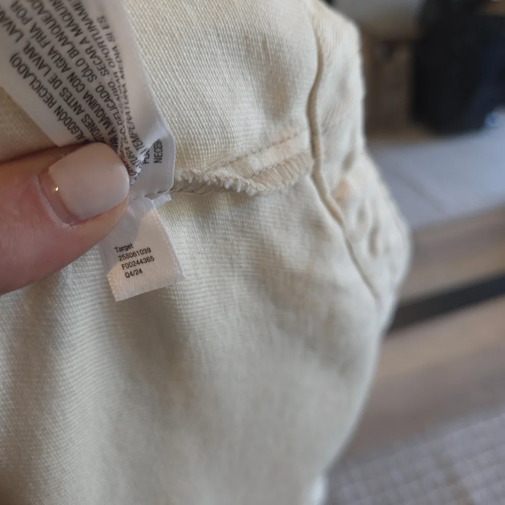 Cream Jacket - Picture 7 of 7